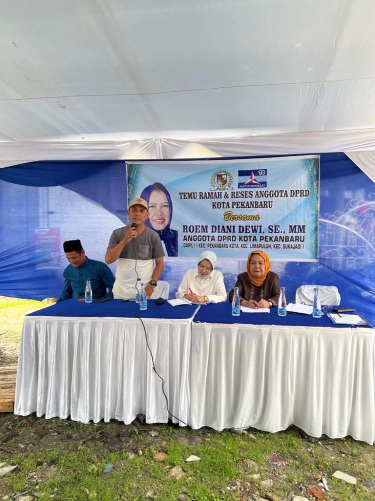 Persoalan Banjir Dikeluhkan Warga saat Reses Roem Diani Dewi di RW 06 Kelurahan Kampung Tengah