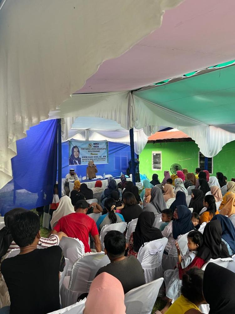 Warga Jalan Kuantan 5 RT 04 RW 03 Aspirasikan Lahan Untuk Fasum di Reses Roem Diani Dewi SE MM