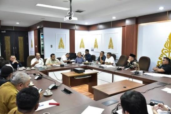 Tumpukan Sampah Hiasi Sudut Kota Pekanbaru, Komisi IV Panggil PT EPP