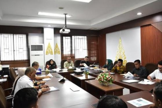 Komisi II DPRD Kota Pekanbaru Panggil Pihak Terkait, Bahas Pengelolaan Parkir 
