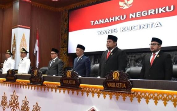DPRD Gelar Paripurna Penyampaian Pidato Perdana Walikota Pekanbaru Periode 2025-2030